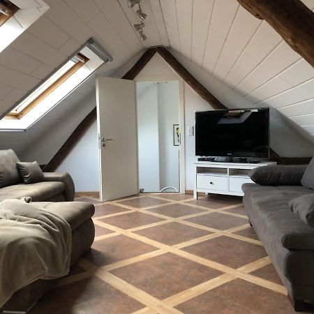 Ferienwohnung auf denkmalgeschütztem Sturmhof Grefrath Exterior foto
